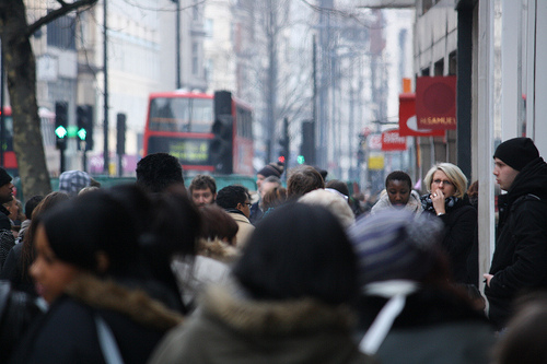 Gente en Londres (por aabrilru en flickr)